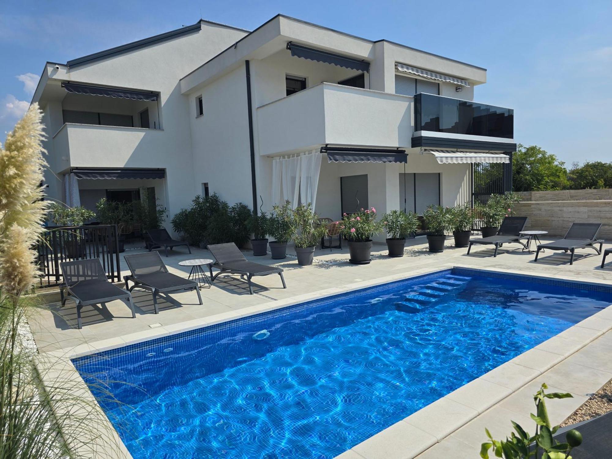 Rimac Apartments Novalja Exterior photo